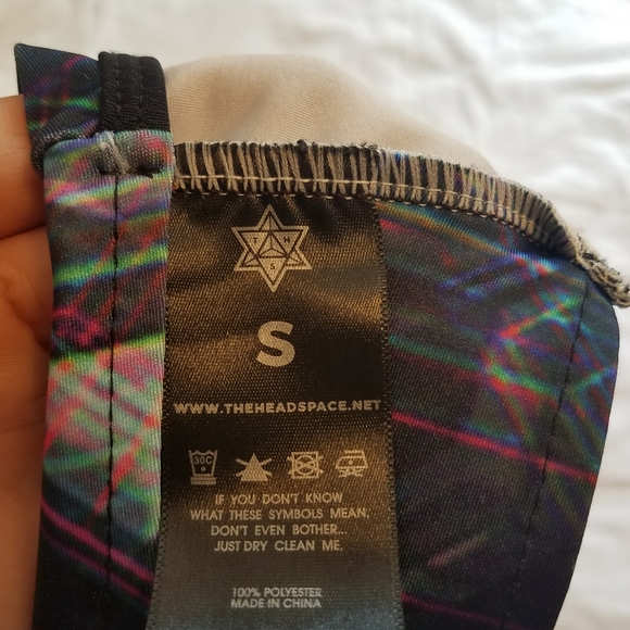 The Headspace Wrap Halter top - Picture 2 of 2